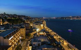Novotel Istanbul Bosphorus Hotel